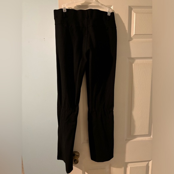 Women’s trousers - Picture 2 of 2